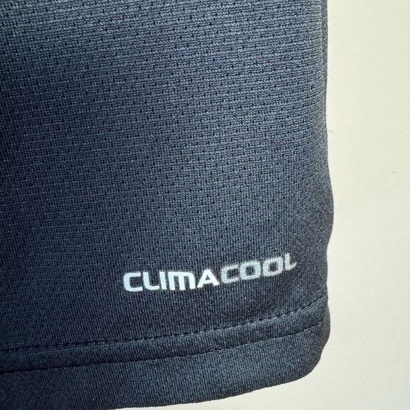 SALE! Women’s Black Adidas S/S Polo Top Size L EUC - Picture 6 of 6